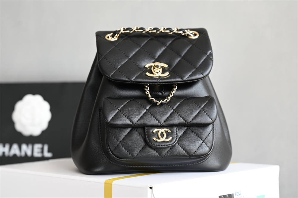 Chanel duma backpack 18x18.5x12cm 2025 new 